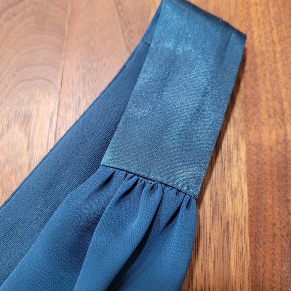 S.L. Fashions Dress Surplice V Neckline Cascade Ruffle Sleeveless Size 16 - Picture 11 of 12